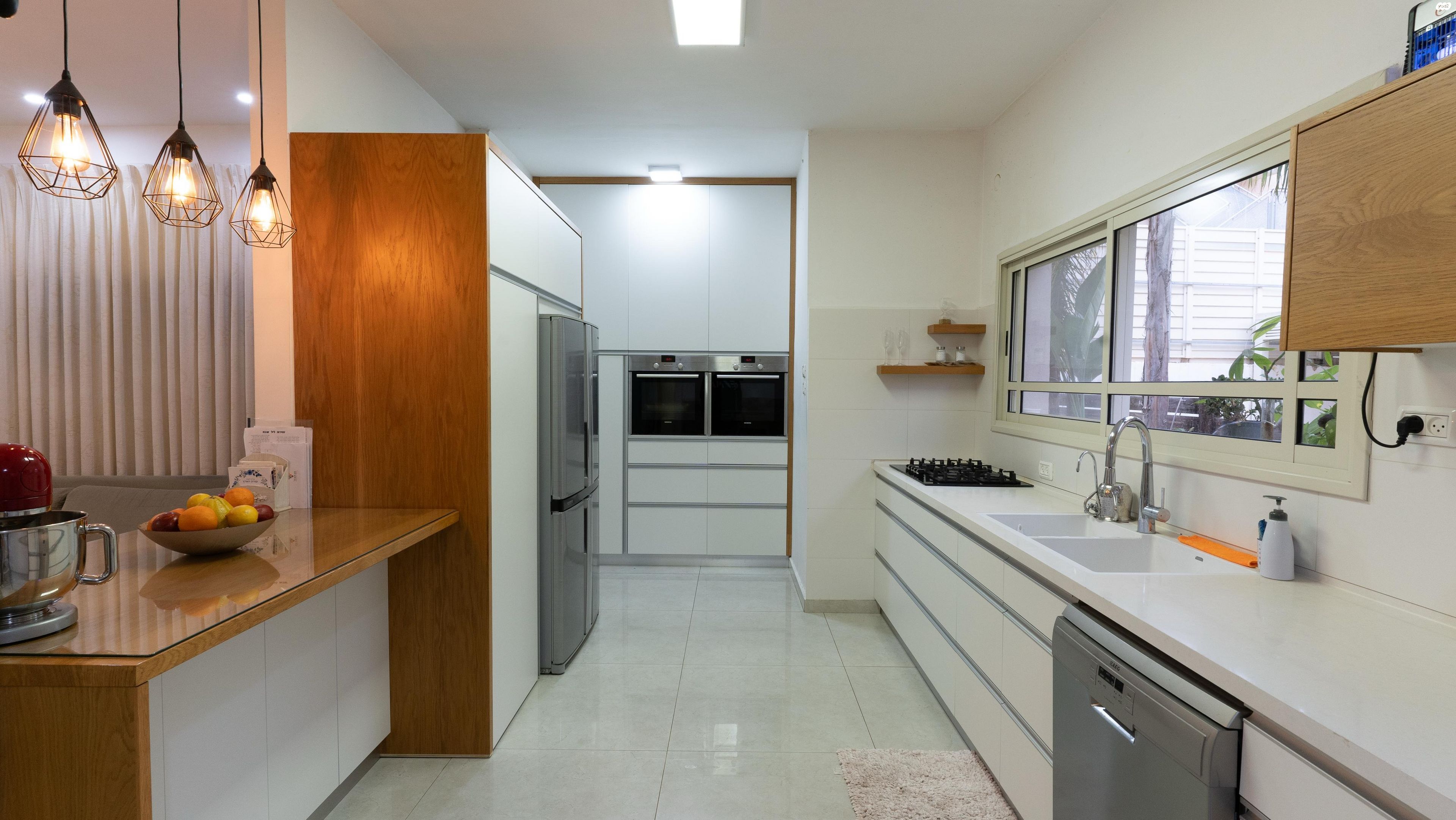 ד"ר אברהם טיכו 
