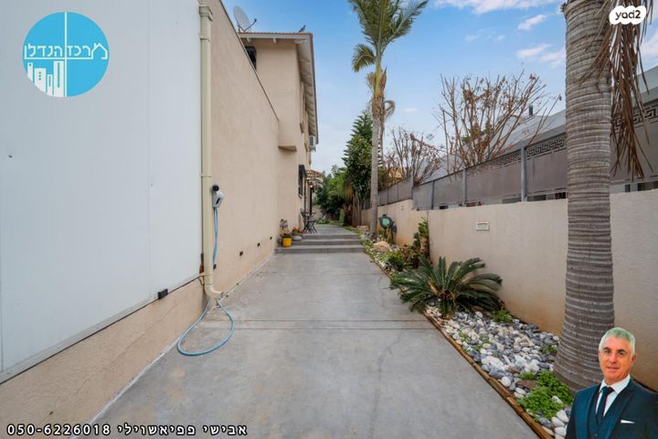 דו משפחתי, לח"י, מרכז המושבה, גן יבנה