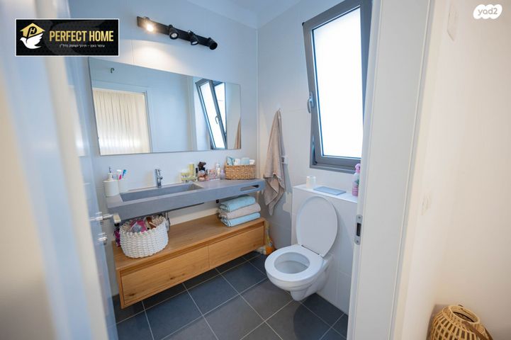 דירה, שרונה, כפר יונה