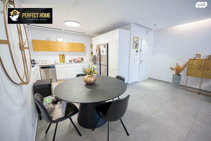 דירה, שרונה, כפר יונה