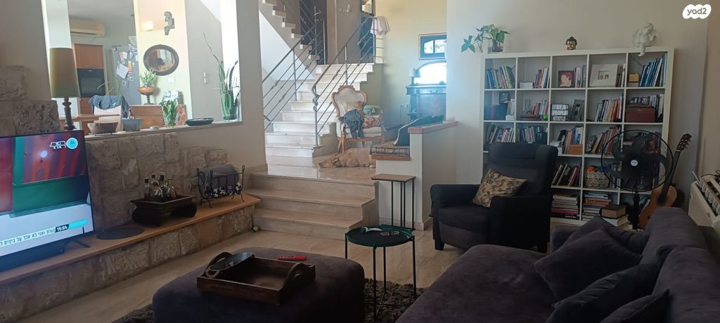 בית פרטי/ קוטג', אורנית