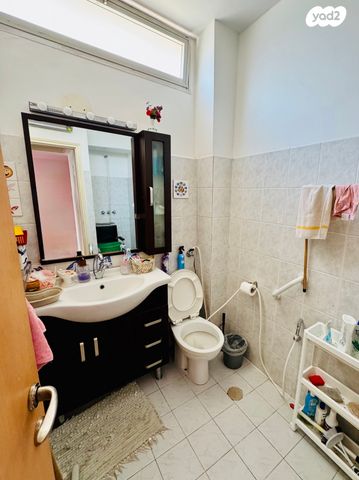 דירה, שמעון בן צבי, שטח 9, גבעתיים