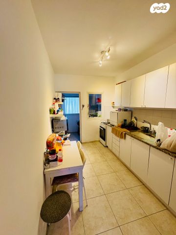 דירה, שמעון בן צבי, שטח 9, גבעתיים