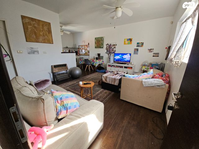 בית פרטי/ קוטג', הנשיא שז"ר, שאר העיר, מזכרת בתיה