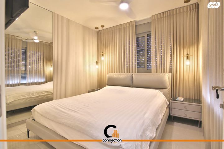 דירה, ש"י עגנון, משכנות האומנים, קרית מוצקין