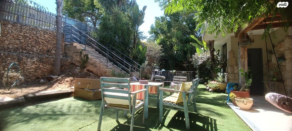 בית פרטי/ קוטג', אורנית