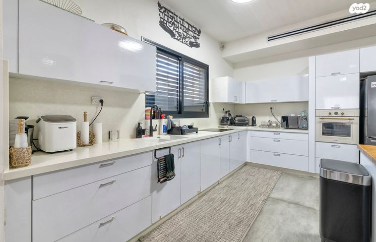 בית פרטי/ קוטג', יבנה