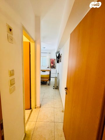 דירה, שמעון בן צבי, שטח 9, גבעתיים