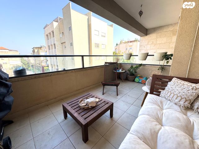 דירה, ה' באייר 9, הרצליה הירוקה, נווה עובד, הרצליה