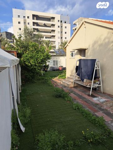 קרית אליהו גולומב