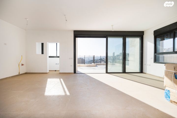 גג/ פנטהאוז, בית הכרם, רמת בית הכרם, ירושלים