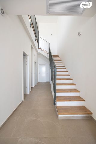 גג/ פנטהאוז, בית הכרם, רמת בית הכרם, ירושלים