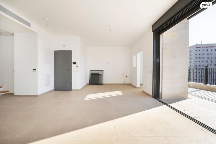 גג/ פנטהאוז, בית הכרם, רמת בית הכרם, ירושלים