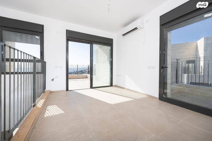 גג/ פנטהאוז, בית הכרם, רמת בית הכרם, ירושלים