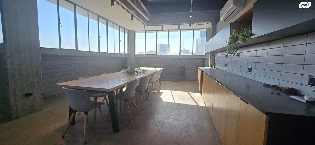 משרדים, שונצינו, מונטיפיורי, הרכבת, תל אביב יפו