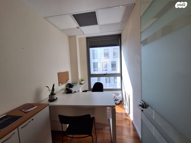 משרדים, הברזל 32, תל אביב יפו