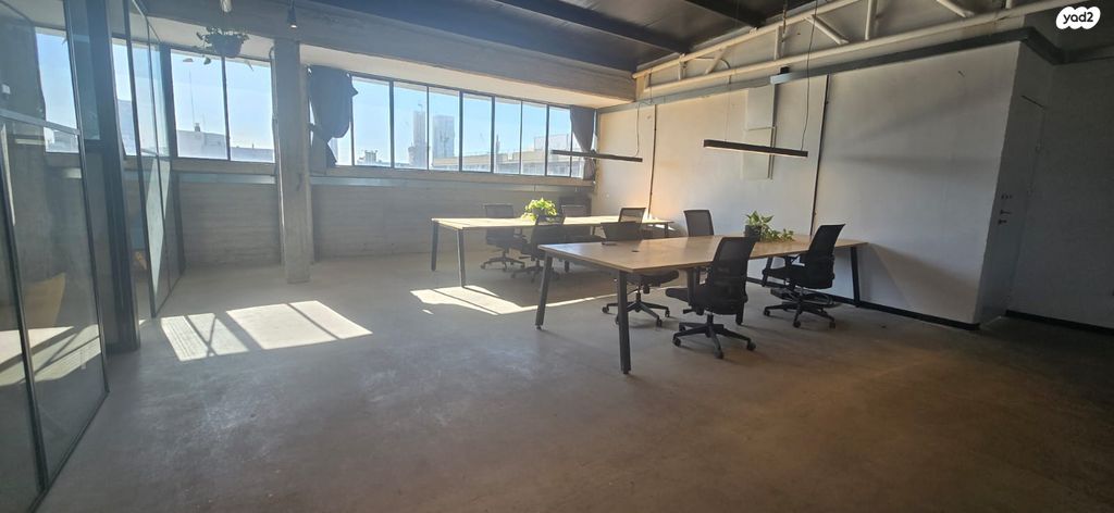 משרדים, שונצינו, מונטיפיורי, הרכבת, תל אביב יפו