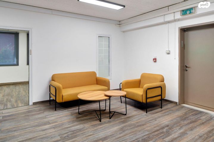 משרדים, כפר סבא