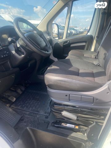 פיג'ו בוקסר