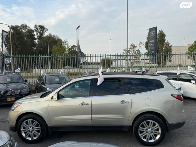 שברולט טראוורס