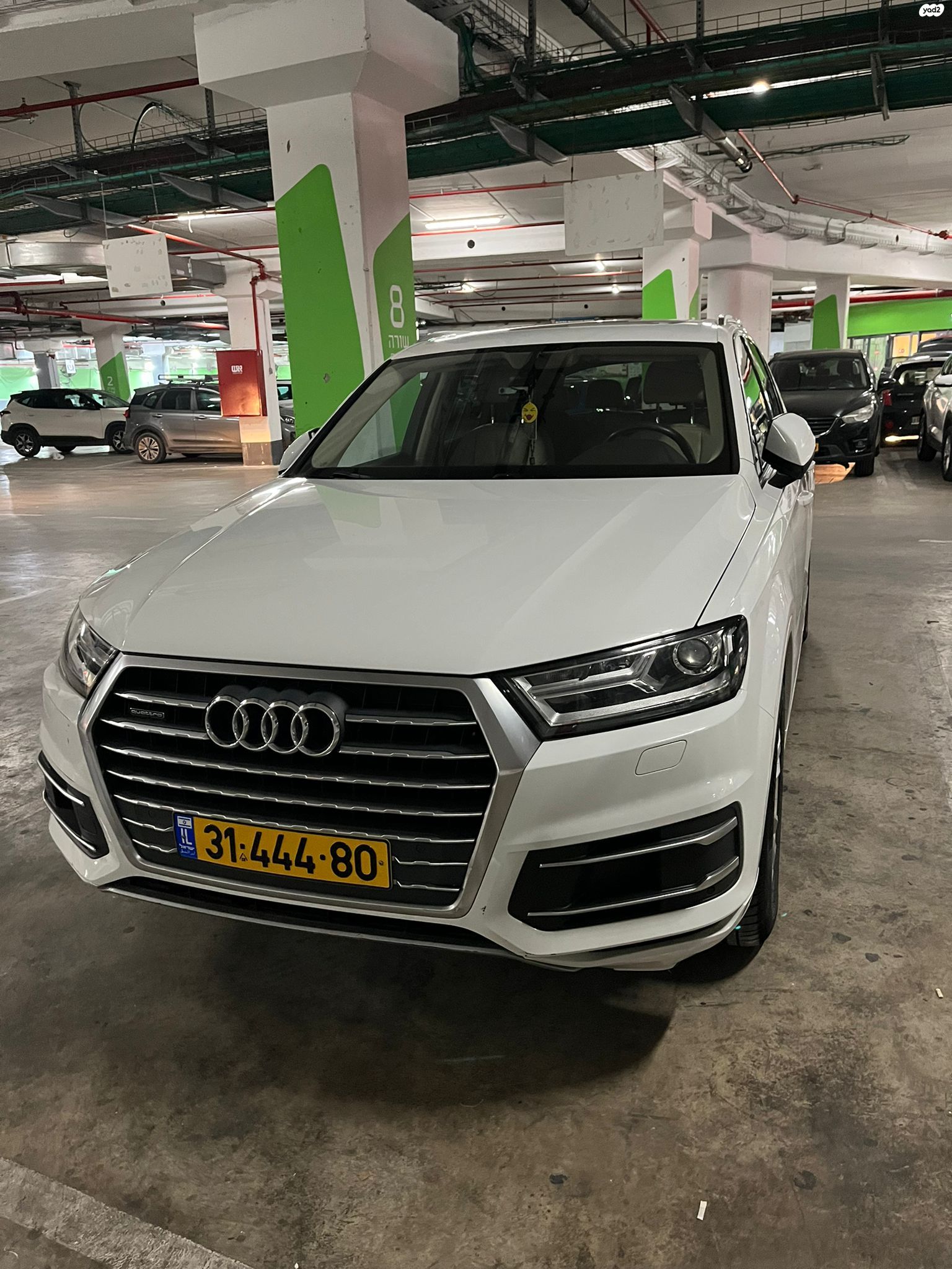 מודעת רכב אאודי Q7