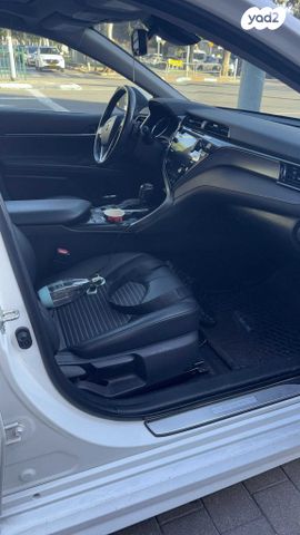 טויוטה קאמרי