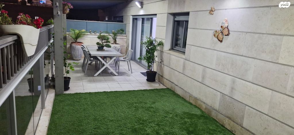 גג/ פנטהאוז, ניצן, נווה רבין, אור יהודה