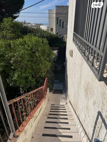 דירה, הירקון, שמבור, חיפה