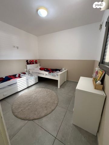 דירה, אהובה עוזרי 3, המחנה הצבאי, קרית מלאכי