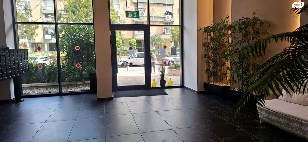 דירה, מנחם ארבר 13, נווה עופר, תל כביר, תל אביב יפו