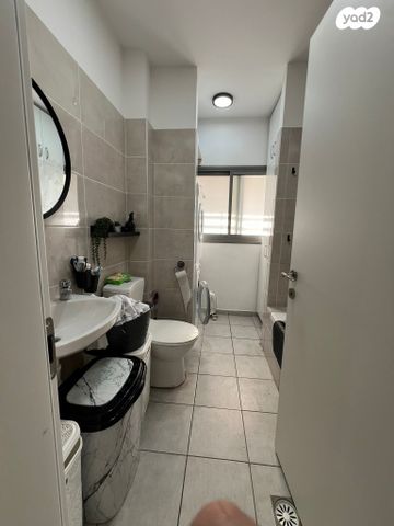 דירה, אהובה עוזרי 3, המחנה הצבאי, קרית מלאכי