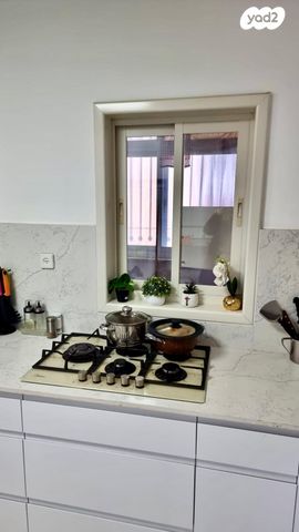 דירה, מאיר גרשון, פסגת זאב, ירושלים