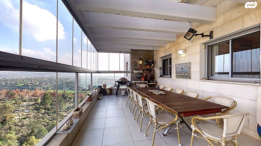 גג/ פנטהאוז