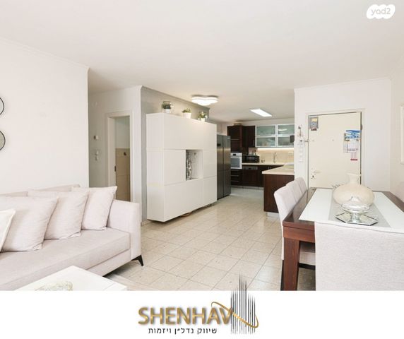 דירה, תל מונד