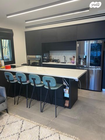 דירת גן, יעקב חזן, רביבים, תל אביב יפו