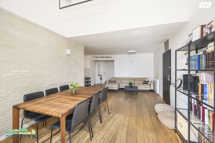 דירת גן, שמעון בן חמו, חומת שמואל, הר חומה, ירושלים