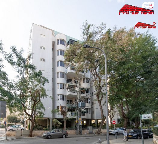 דירה, הפרדס הראשון, כצנלסון, ראשון לציון