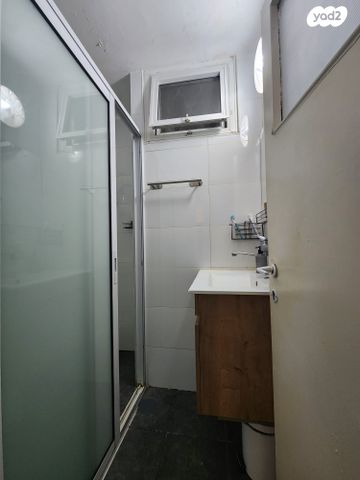 דירה, חיים נחמן ביאליק 59, שכונה ב', באר שבע