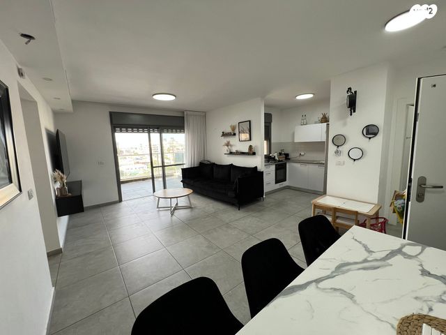 דירה, אהובה עוזרי 3, המחנה הצבאי, קרית מלאכי