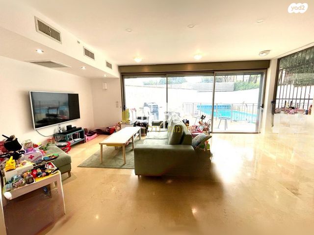 הרצליה פיתוח