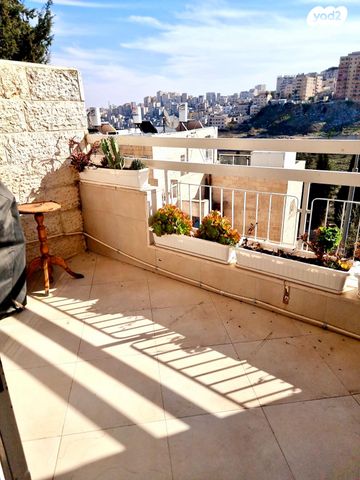 דירה, מאיר גרשון, פסגת זאב, ירושלים