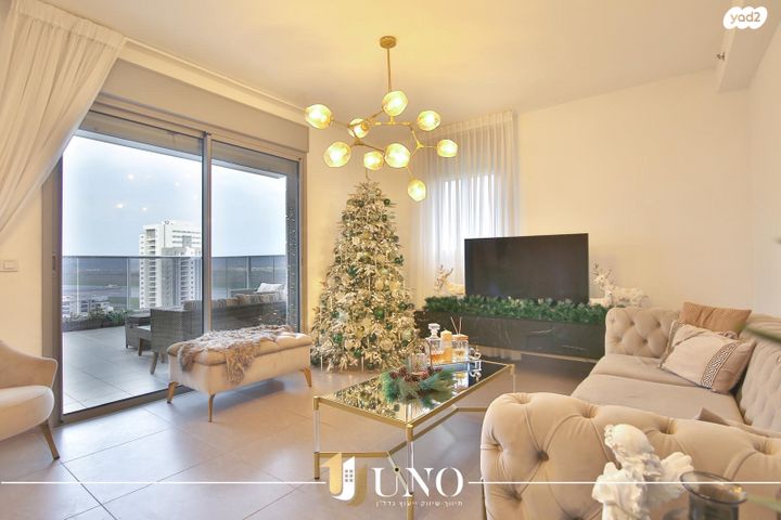 עוזי חיטמן 3