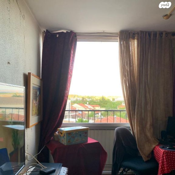 דירה, הפרטיזנים, נווה עמל, הרצליה