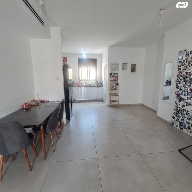 גג/ פנטהאוז, שאר העיר, מגדל העמק