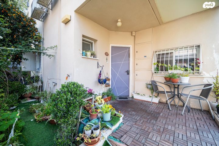 בית פרטי/ קוטג', צוללים 4, מרכז המושבה, גן יבנה