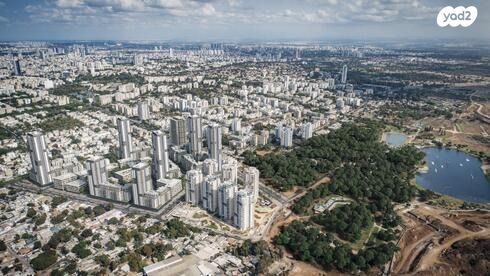 דירה, הרב יעקב טראב, עזרא, הארגזים, תל אביב יפו