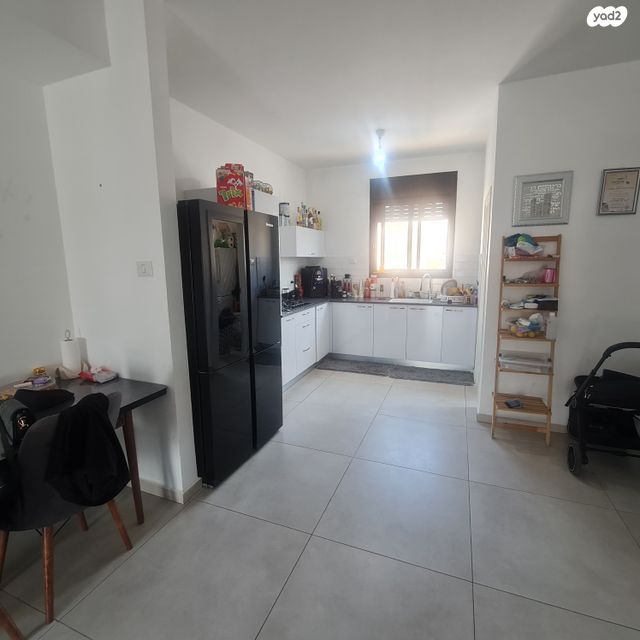 גג/ פנטהאוז, שאר העיר, מגדל העמק