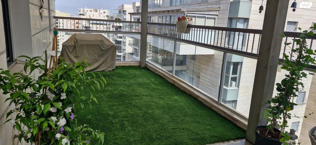 גג/ פנטהאוז, ניצן, נווה רבין, אור יהודה