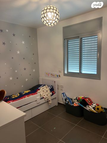 דירה, נעמי שמר, קרית אילון, חולון