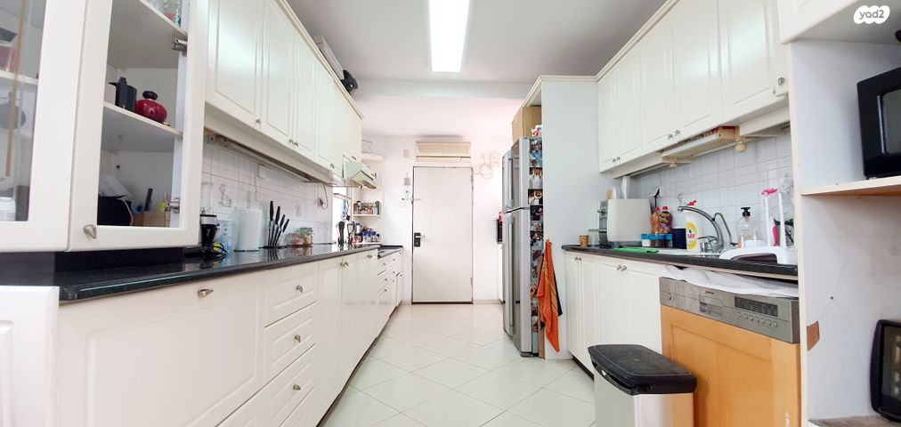 דירת גן, מזא"ה, קרית מטלון, פתח תקווה